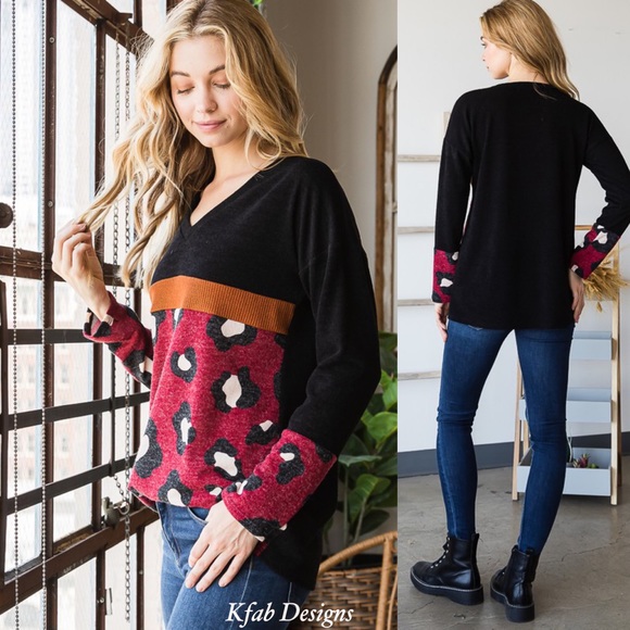 ❤️LAST 1! V Neck Soft Ribbed Color Block Animal Print Contrast Top! - Picture 8 of 12